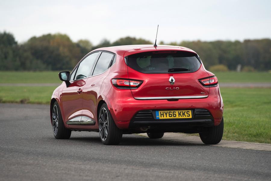  Renault Clio 2016 года  (UK) (фото 26 из 31)